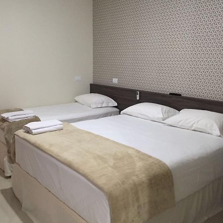 Horlandus Eco Hotel Loanda Bagian luar foto