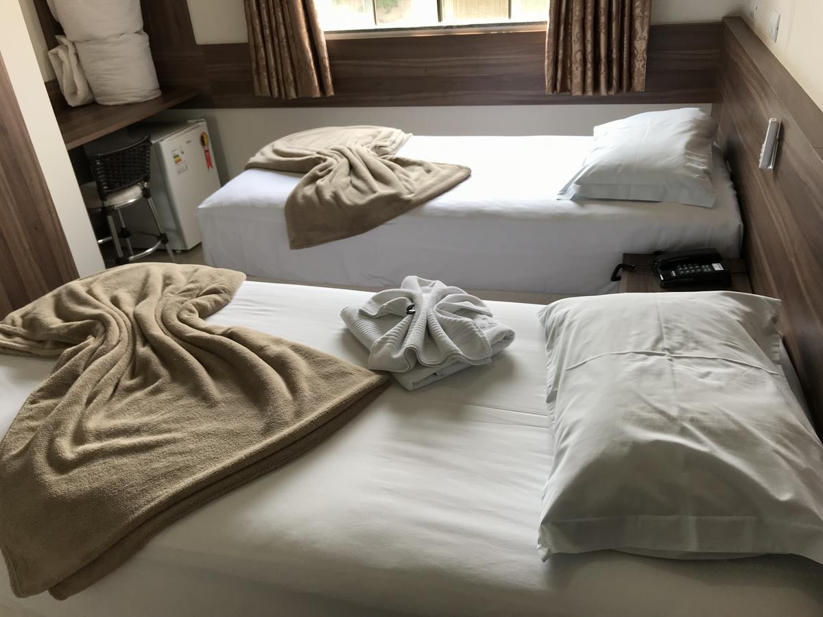 Horlandus Eco Hotel Loanda Bagian luar foto