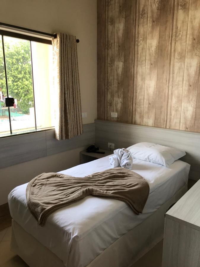 Horlandus Eco Hotel Loanda Bagian luar foto